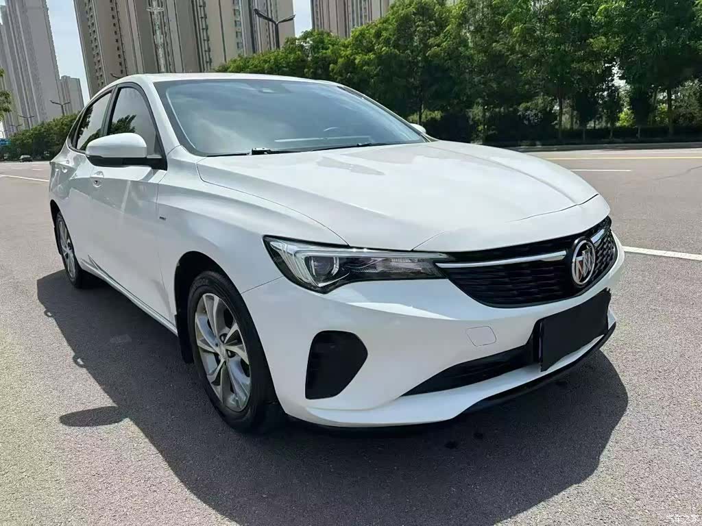 Buick Verano, 2022 4