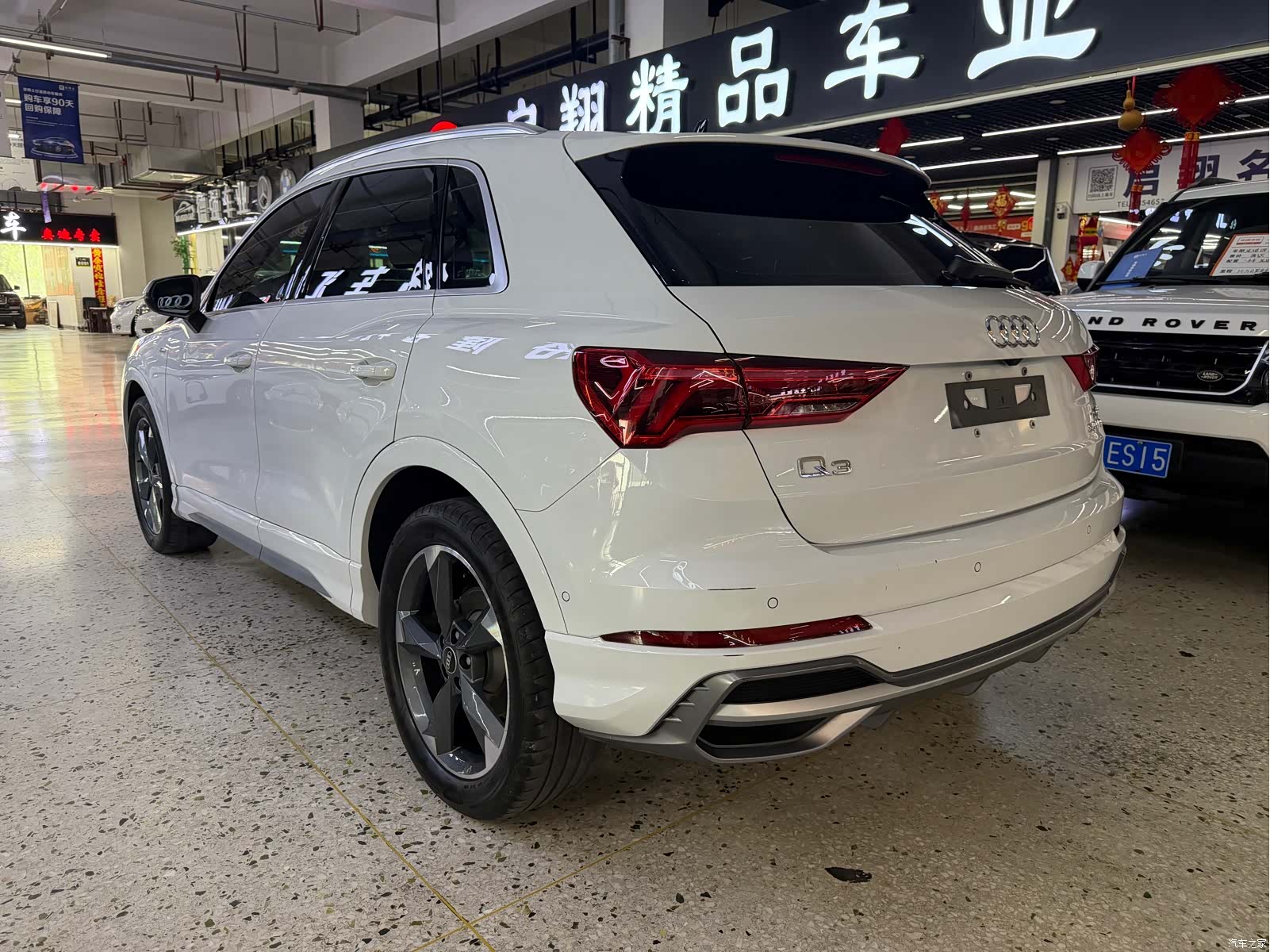 Audi Q3, 2023 4