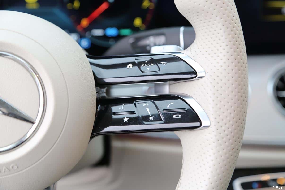 Mercedes-Benz E-Class, 2021 11