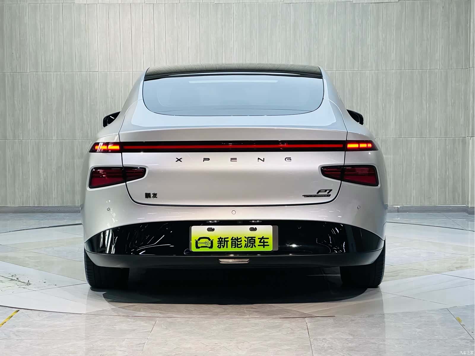 Xpeng P7, 2023 6