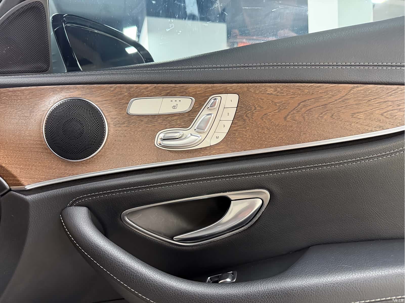 Mercedes-Benz E-Class, 2018 16