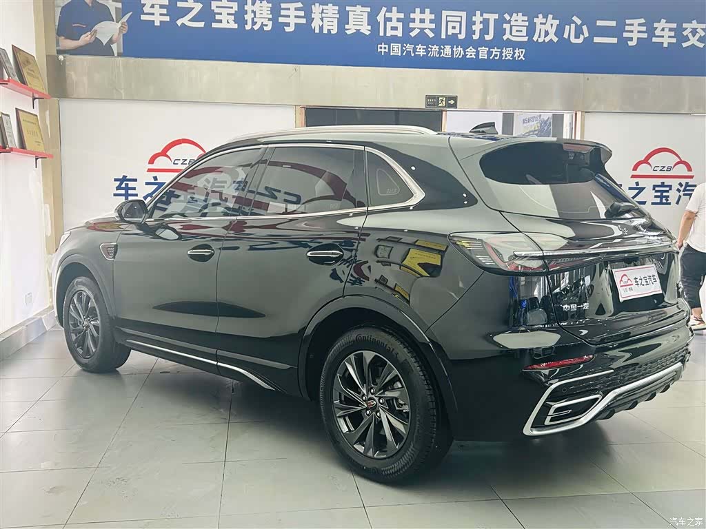 Hongqi HS5, 2024 7