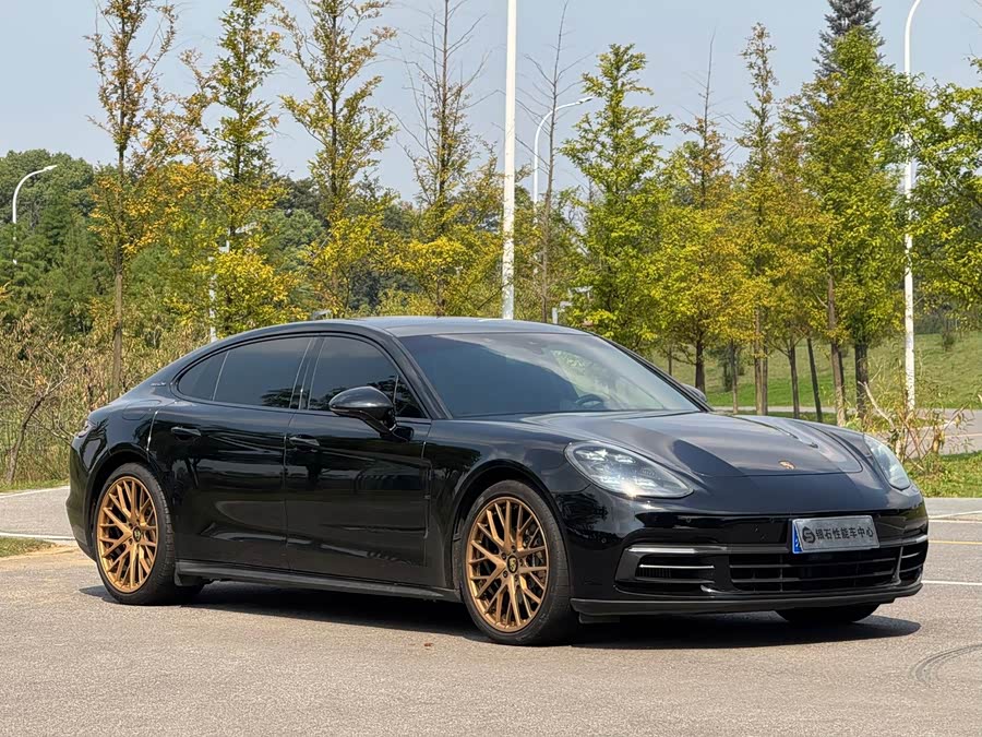 Porsche Panamera 2020, фото 3