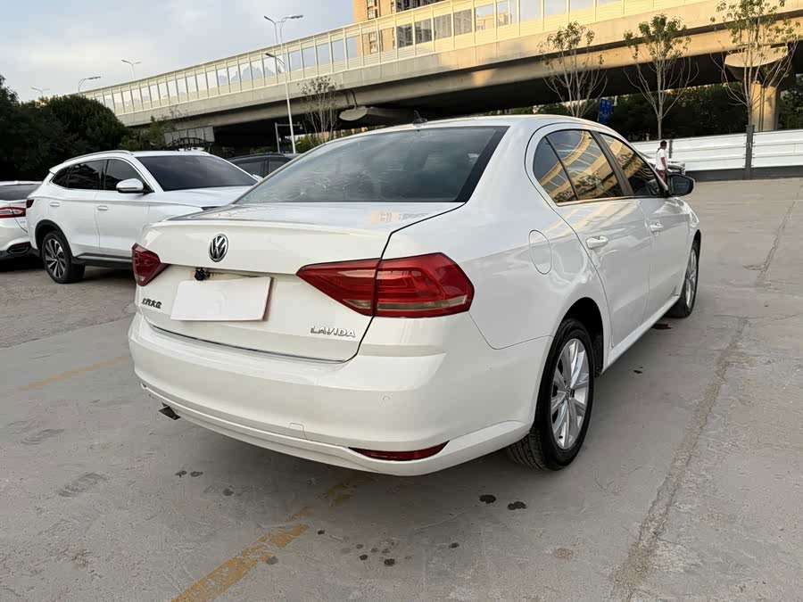Volkswagen Lavida 2017, фото 8