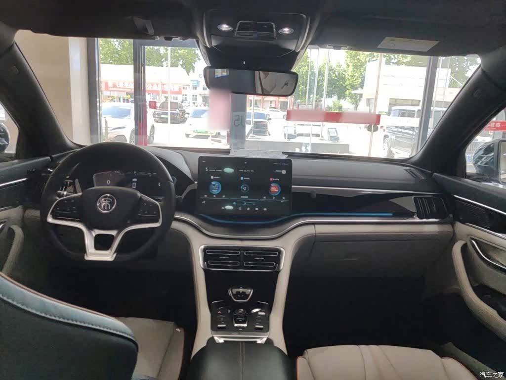 BYD Song, 2022 10