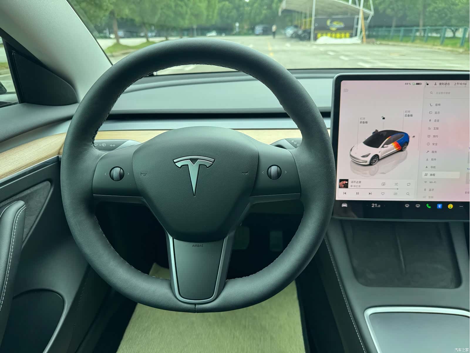 Tesla Model 3, 2022 10