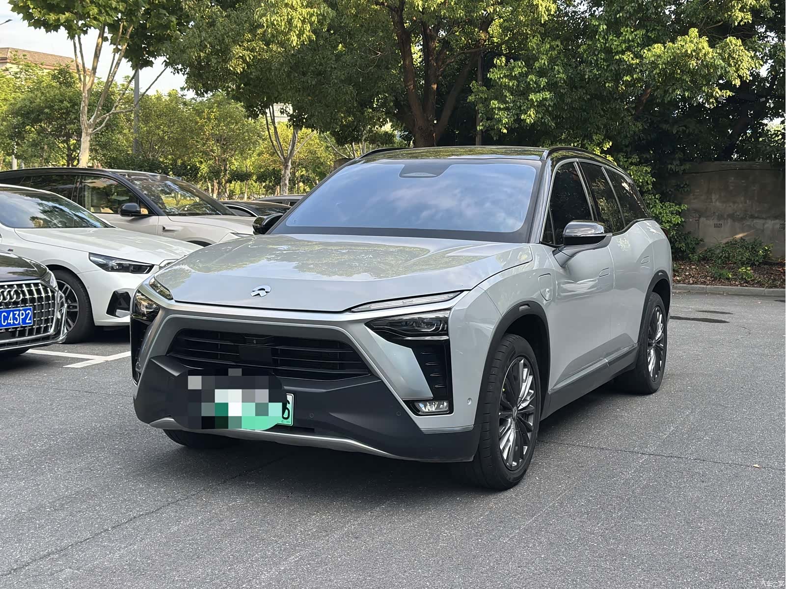 NIO ES8, 2022 1