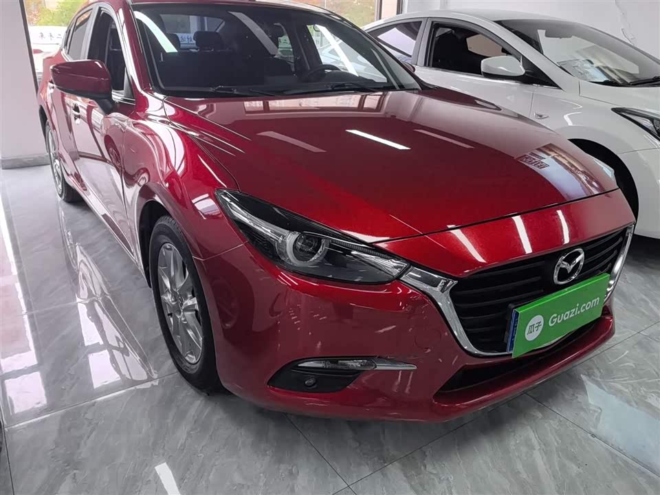Mazda 3 Angkesaila