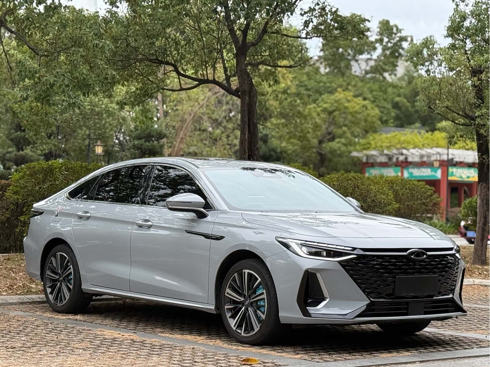 Chery Arrizo 8, 2025 3