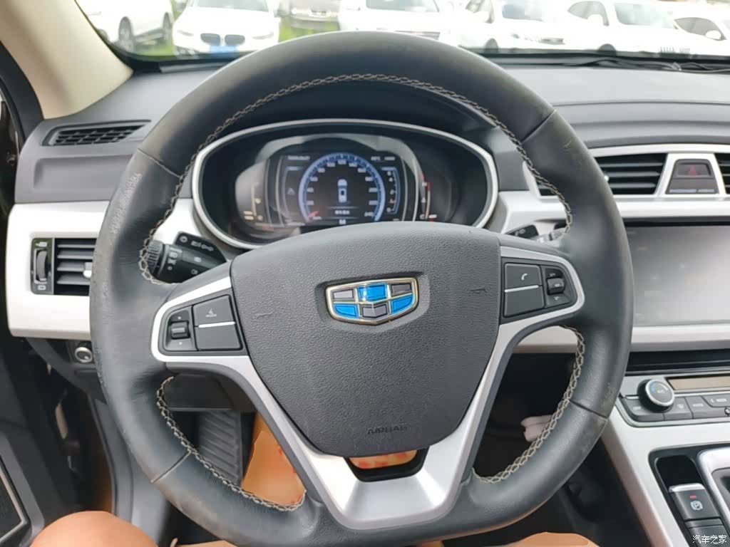 Geely Boyue, 2017 11