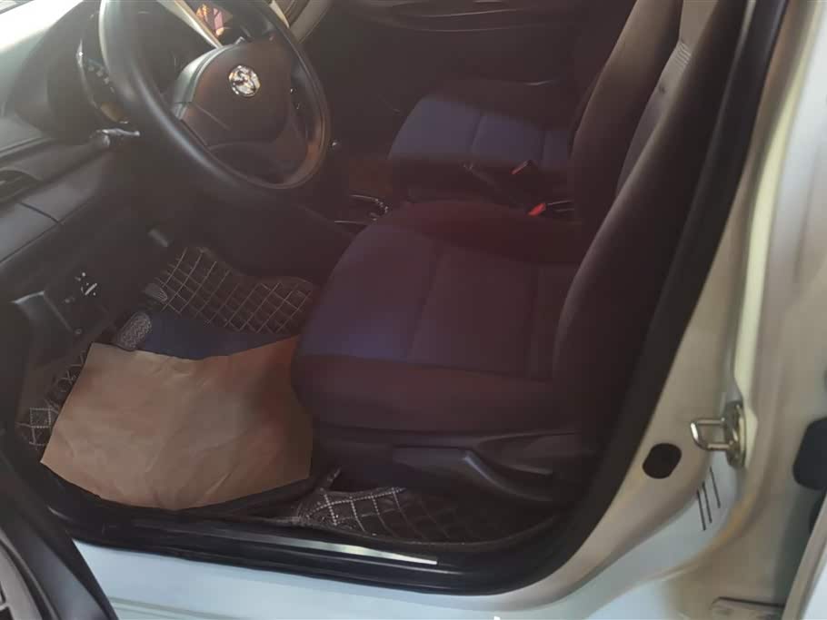 Toyota YARiS L Zhixuan