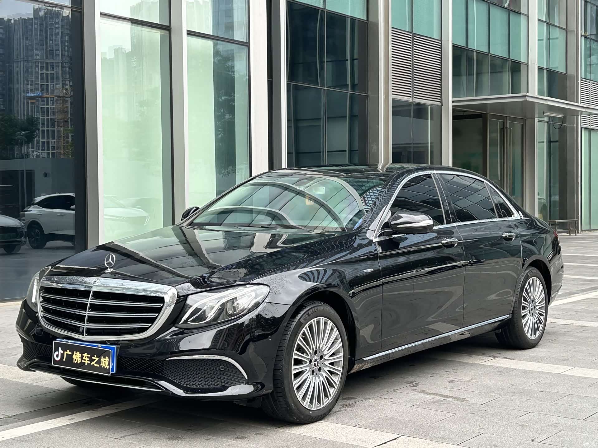 Mercedes-Benz E-Class, 2020 1