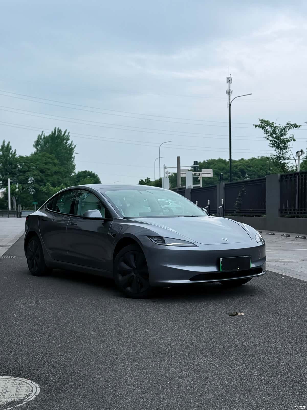Tesla Model 3, 2025 2
