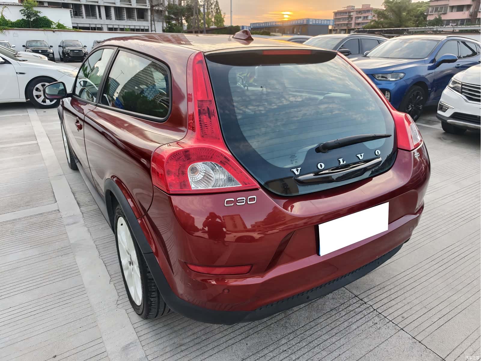 Volvo C30, 2010 все фото