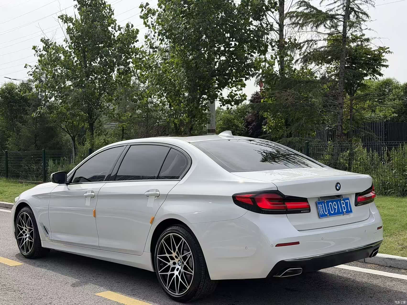 BMW 5 Series, 2020 11