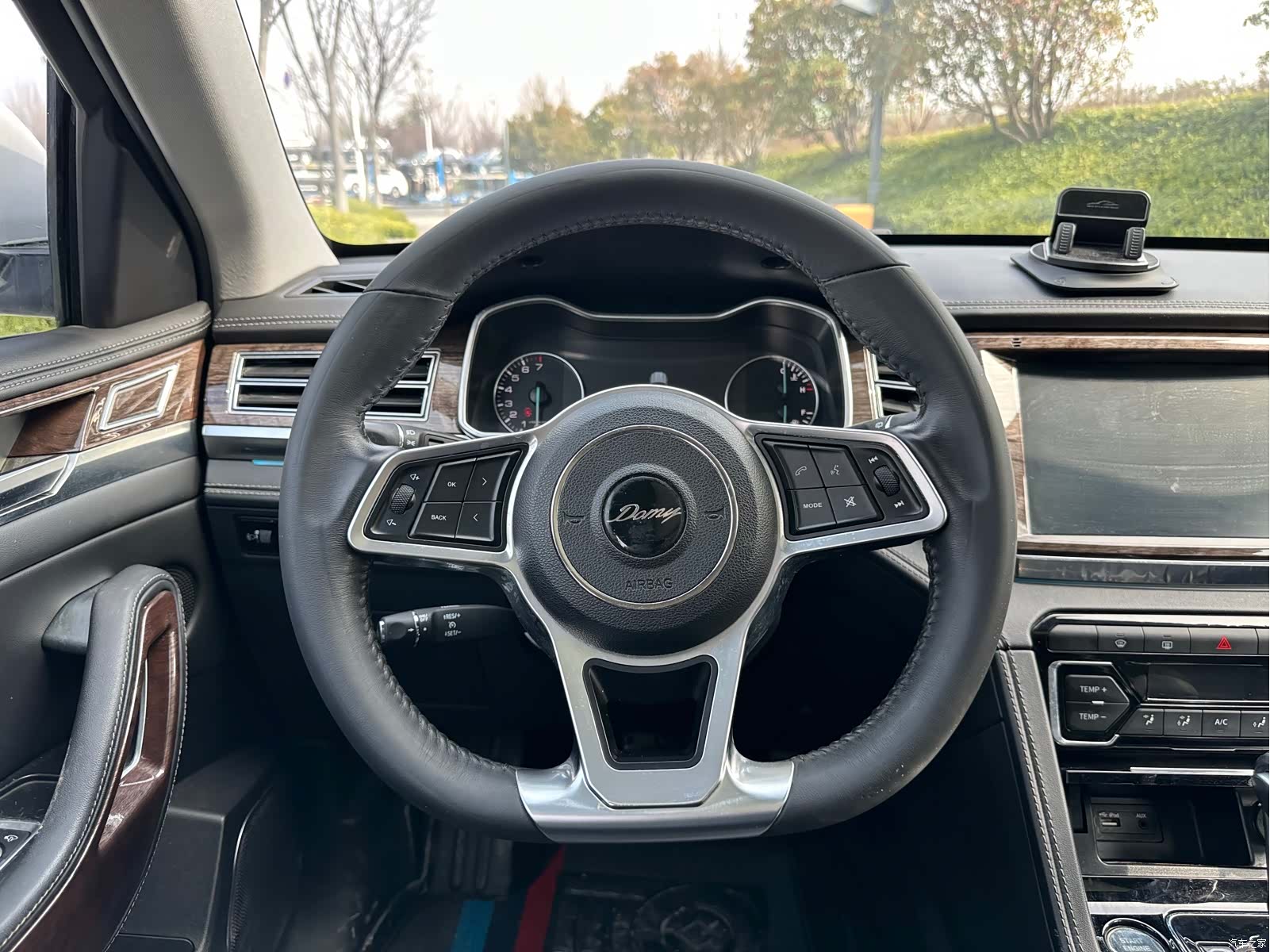 Zotye X7, 2017 7