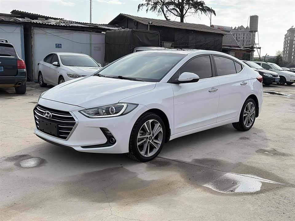 Hyundai Lead