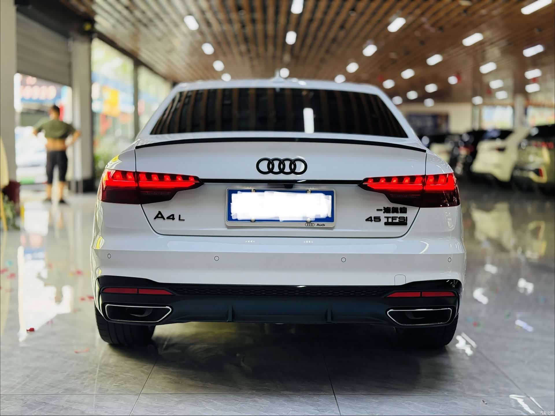 Audi A4L, 2024 15