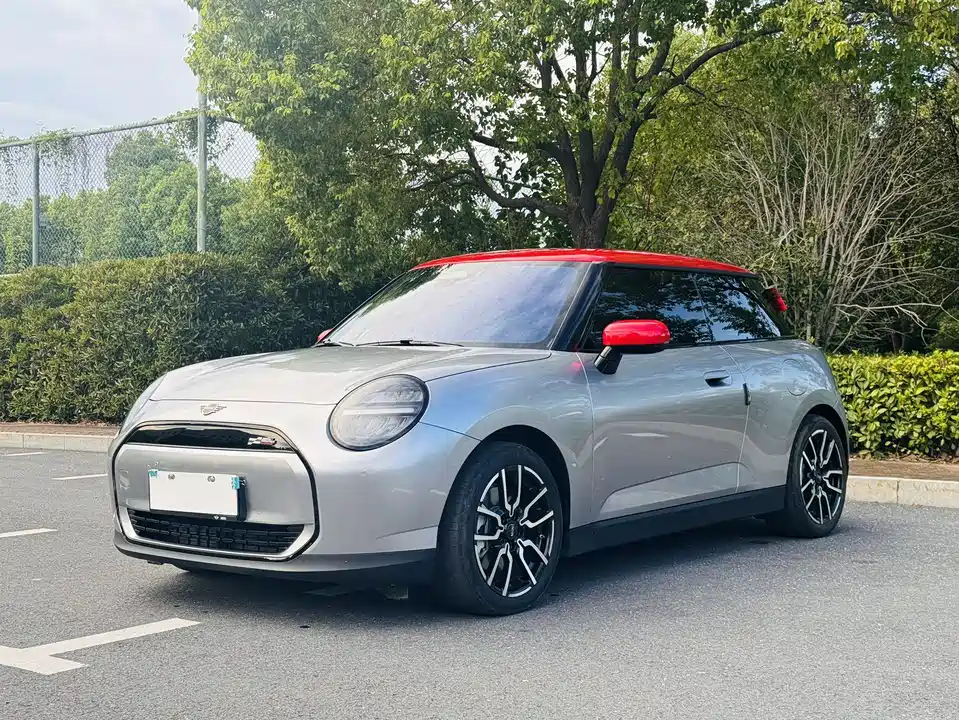 MINI Electric COOPER