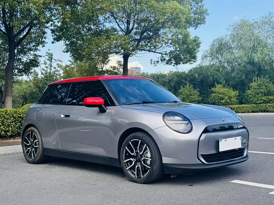 MINI Electric COOPER