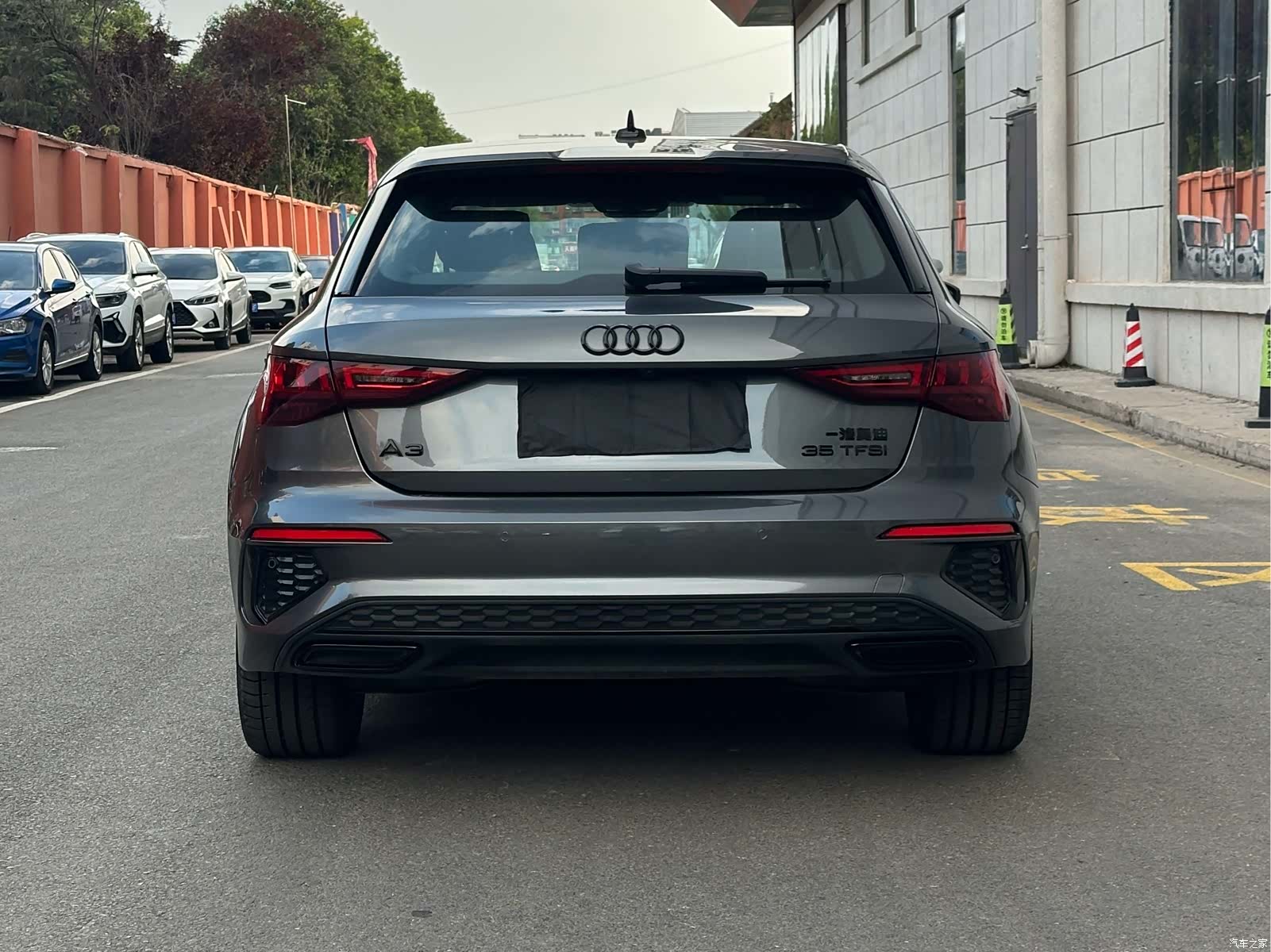 Audi A3, 2023 все фото