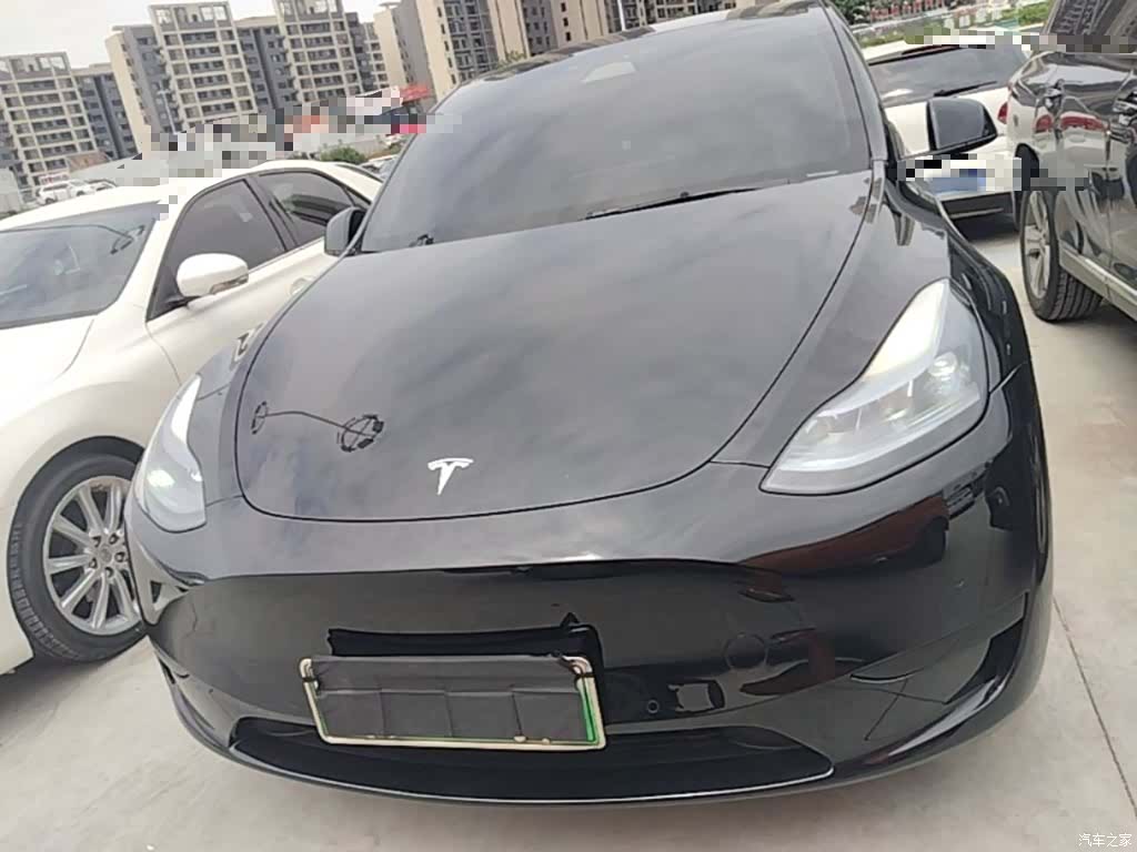 Tesla Model Y, 2023 3