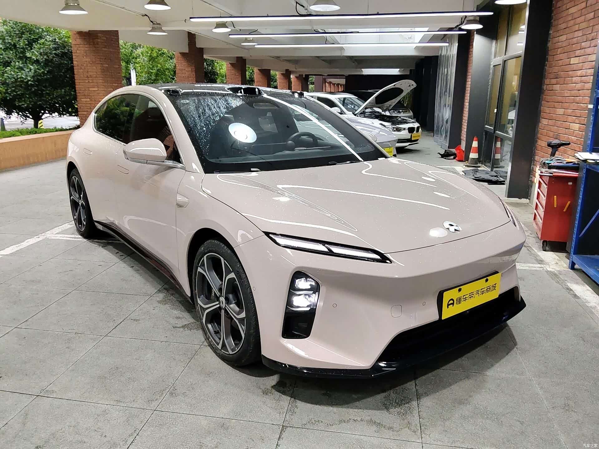 NIO ET5, 2025 6