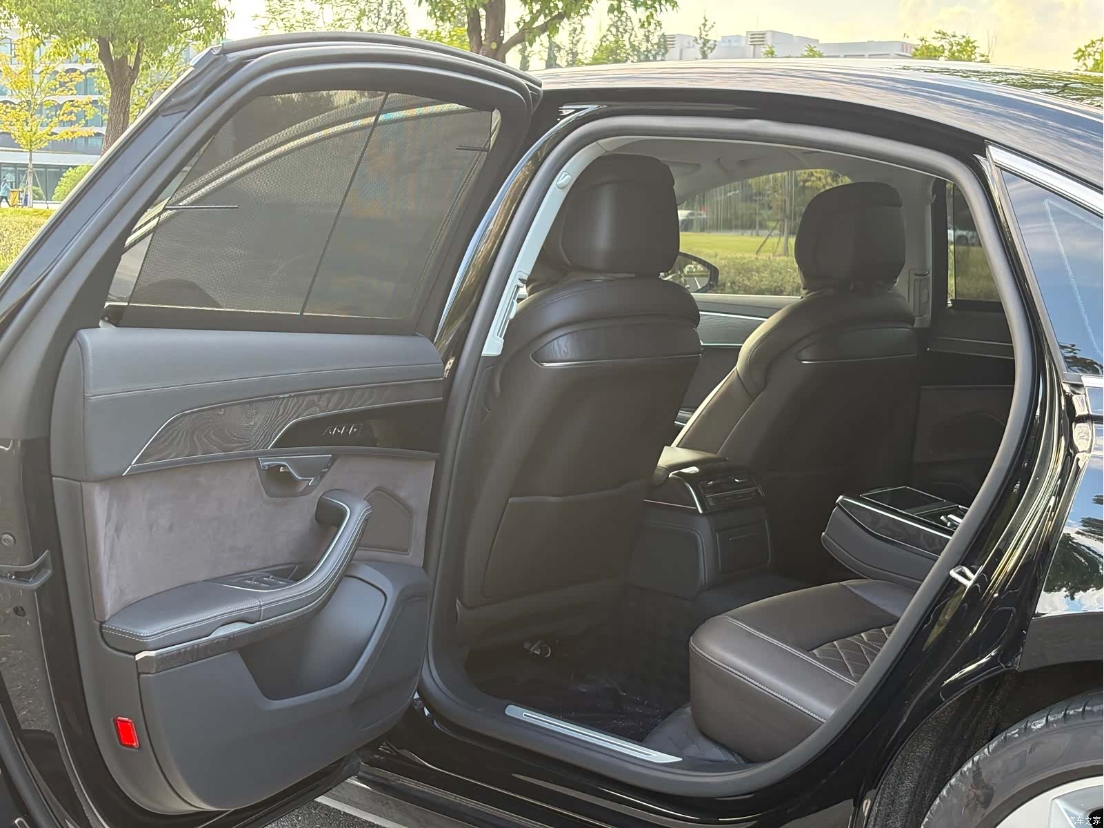 Audi A8L, 2023 10
