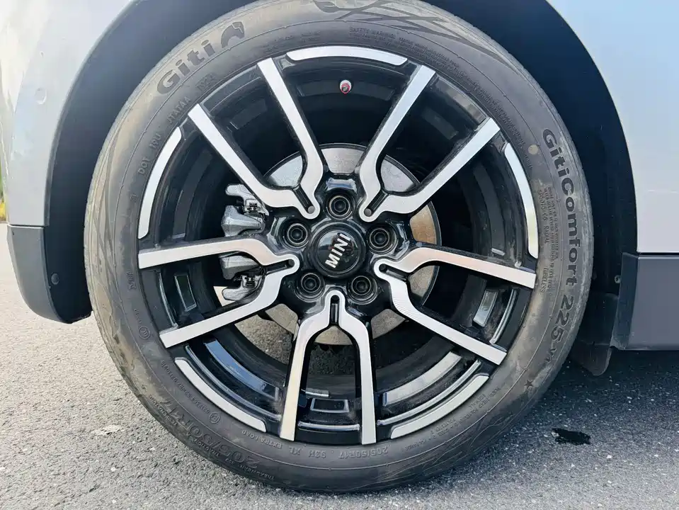 MINI Electric COOPER