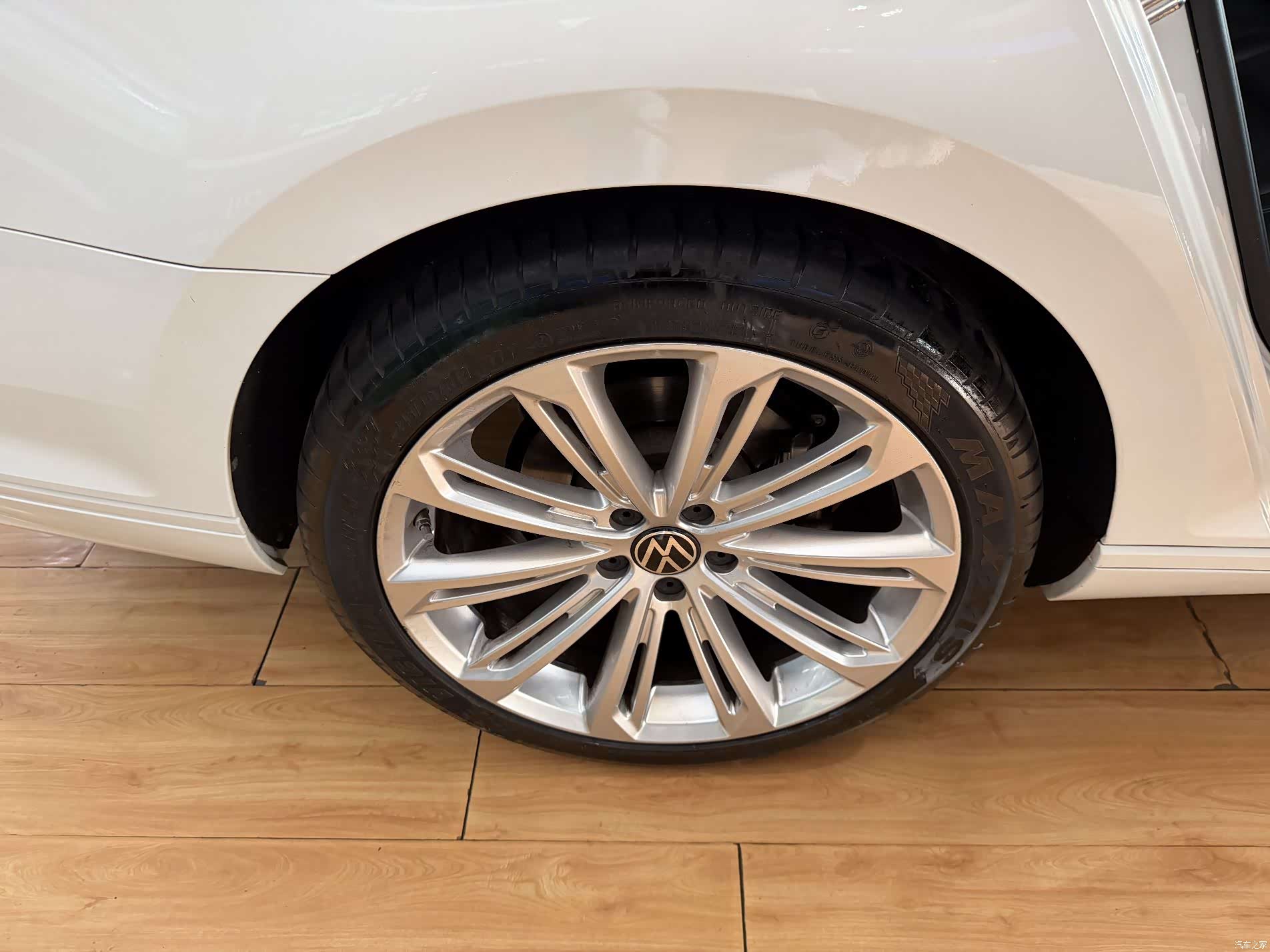 Volkswagen Variant, 2022 13