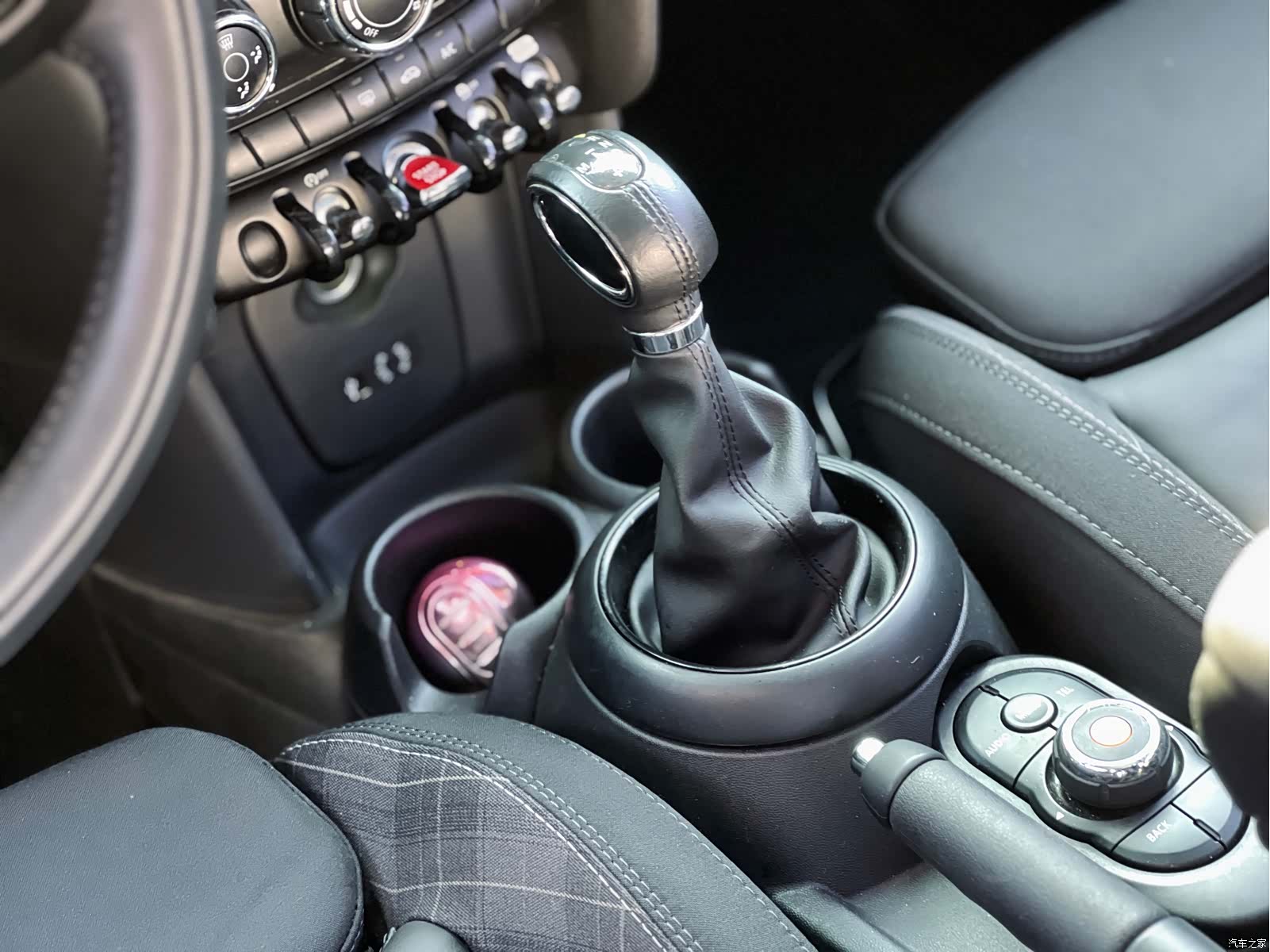 Mini Cooper, 2018 12