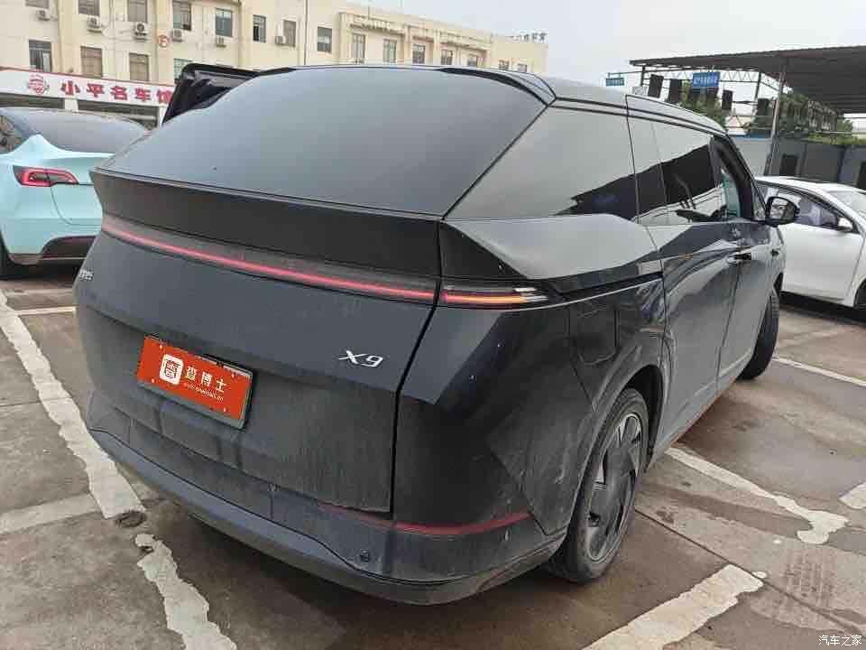 Xpeng X9, 2024 6