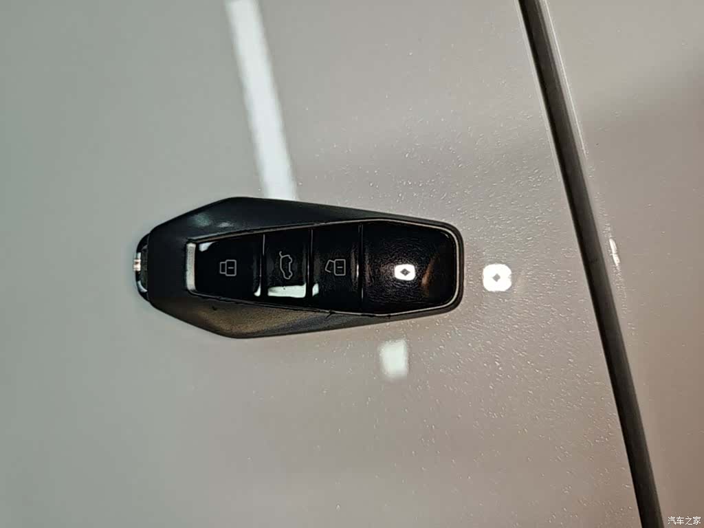 Chery iCAR, 2024 9