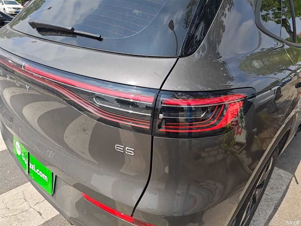 Geely Galaxy E5, 2025 8