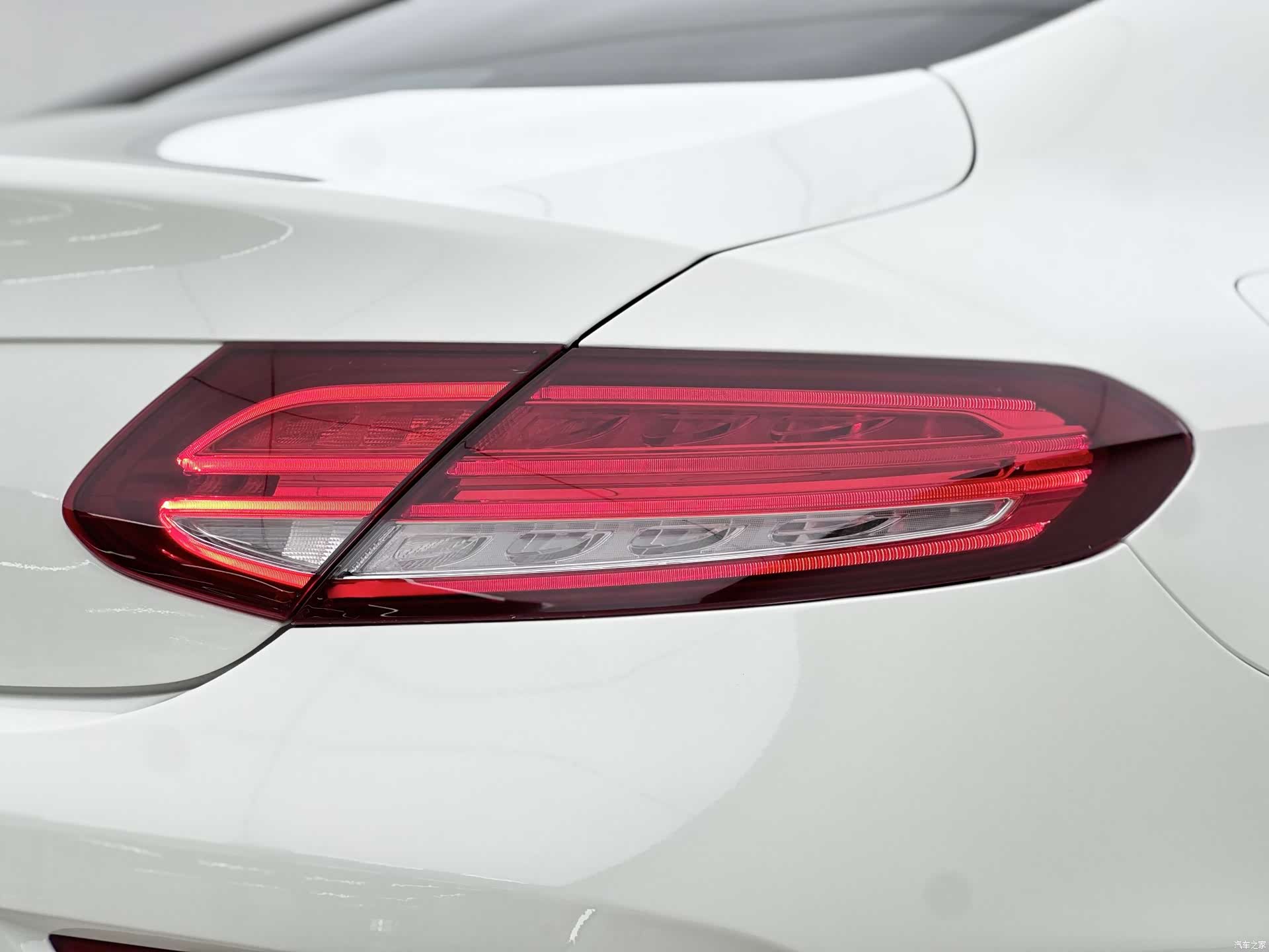 Mercedes-Benz C-Class, 2016 16