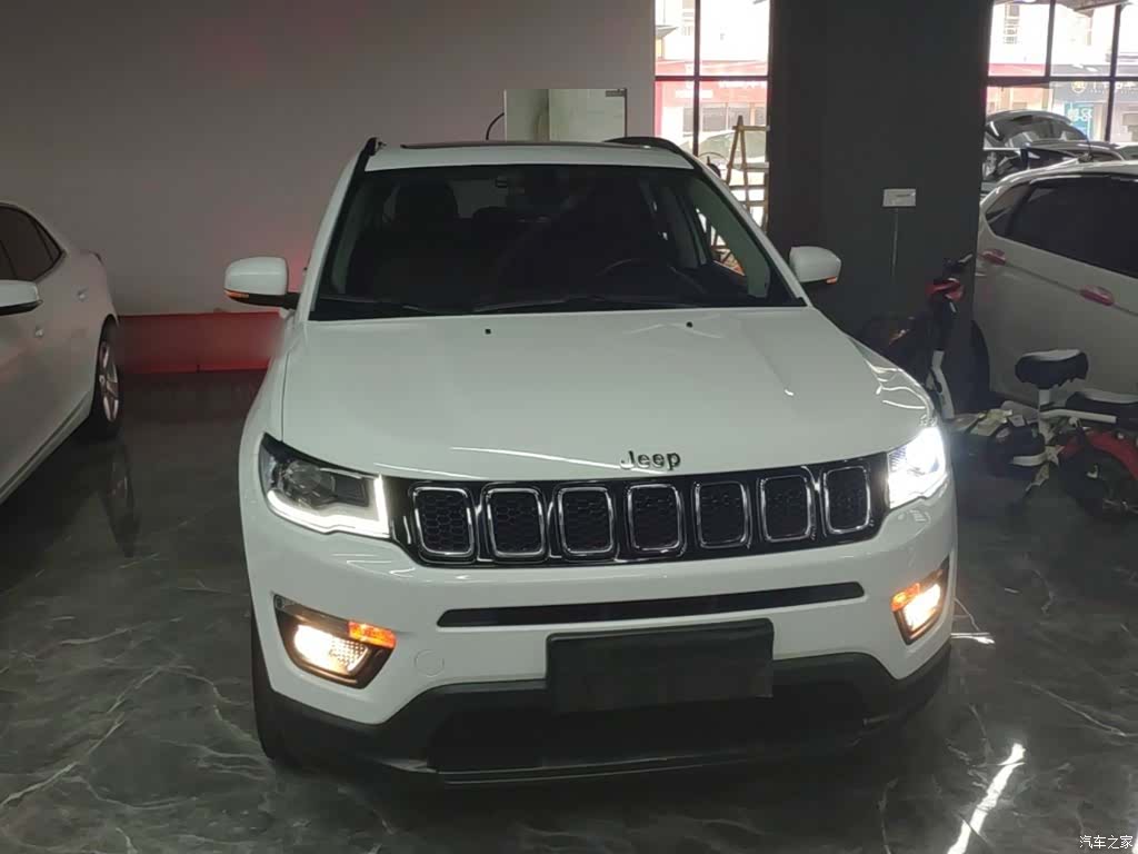 Jeep Compass, 2020 3