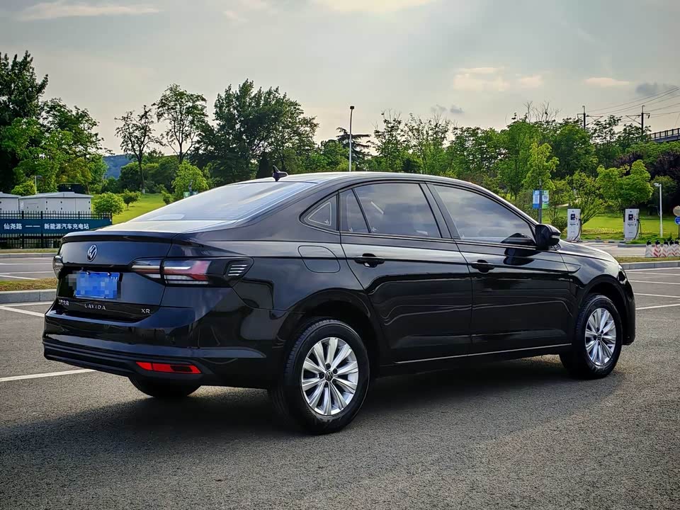 Volkswagen Lavida