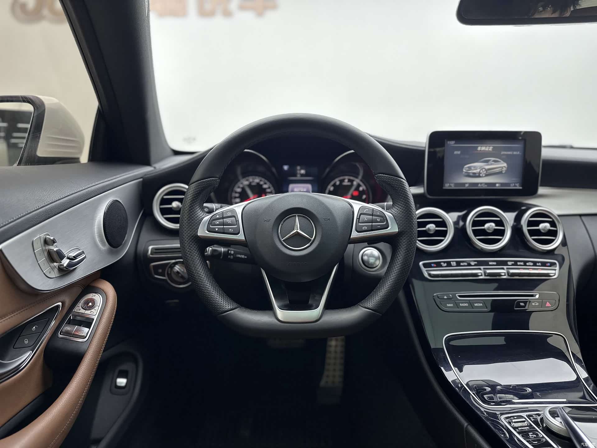 Mercedes-Benz C-Class, 2016 11