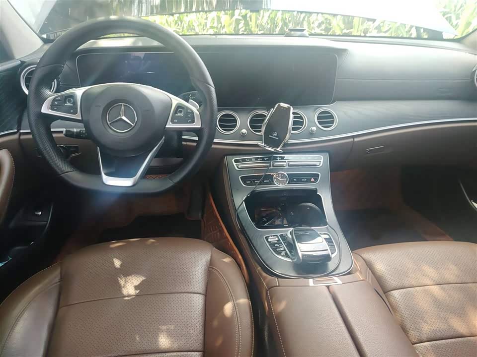 Mercedes-Benz E-class Mercedes-Benz E-class