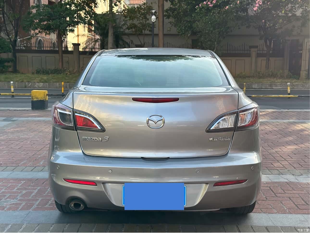 Mazda 3, 2011 7