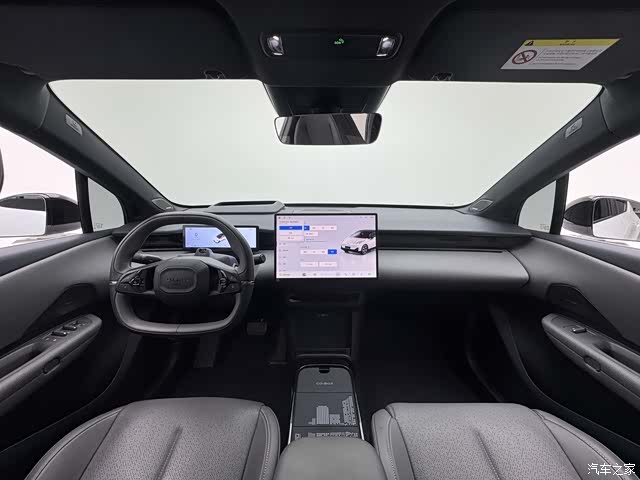 Lynk & Co 02, 2025 6