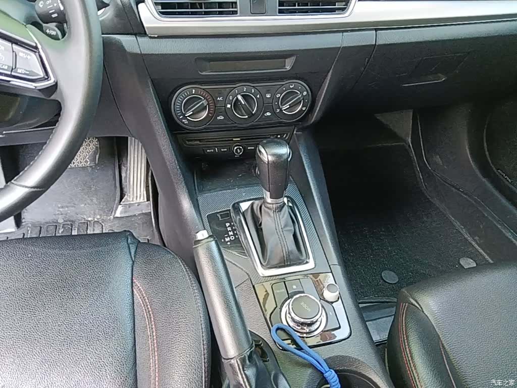 Mazda Mazda3, 2016 14