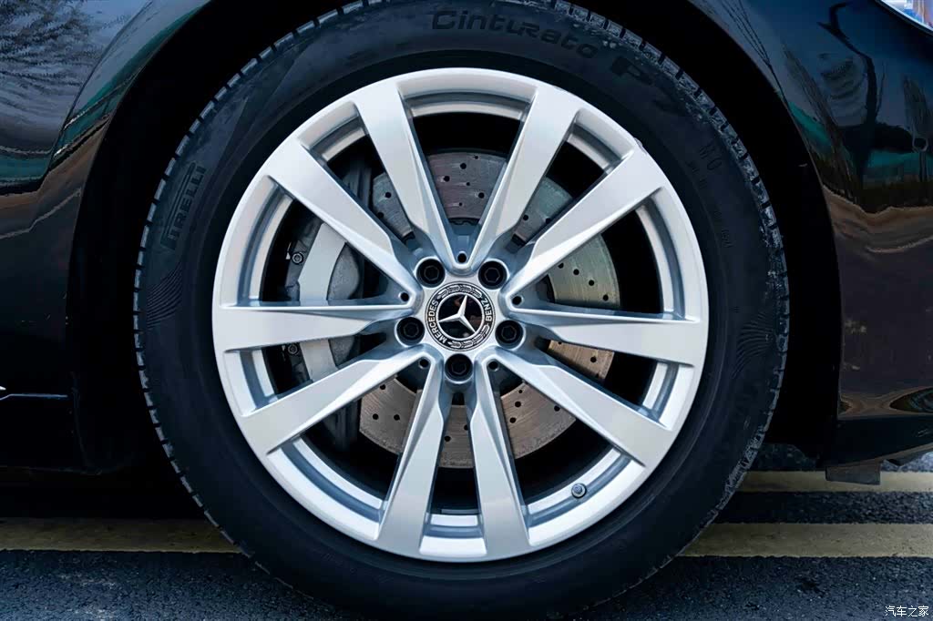 Mercedes-Benz S-Class, 2024 16