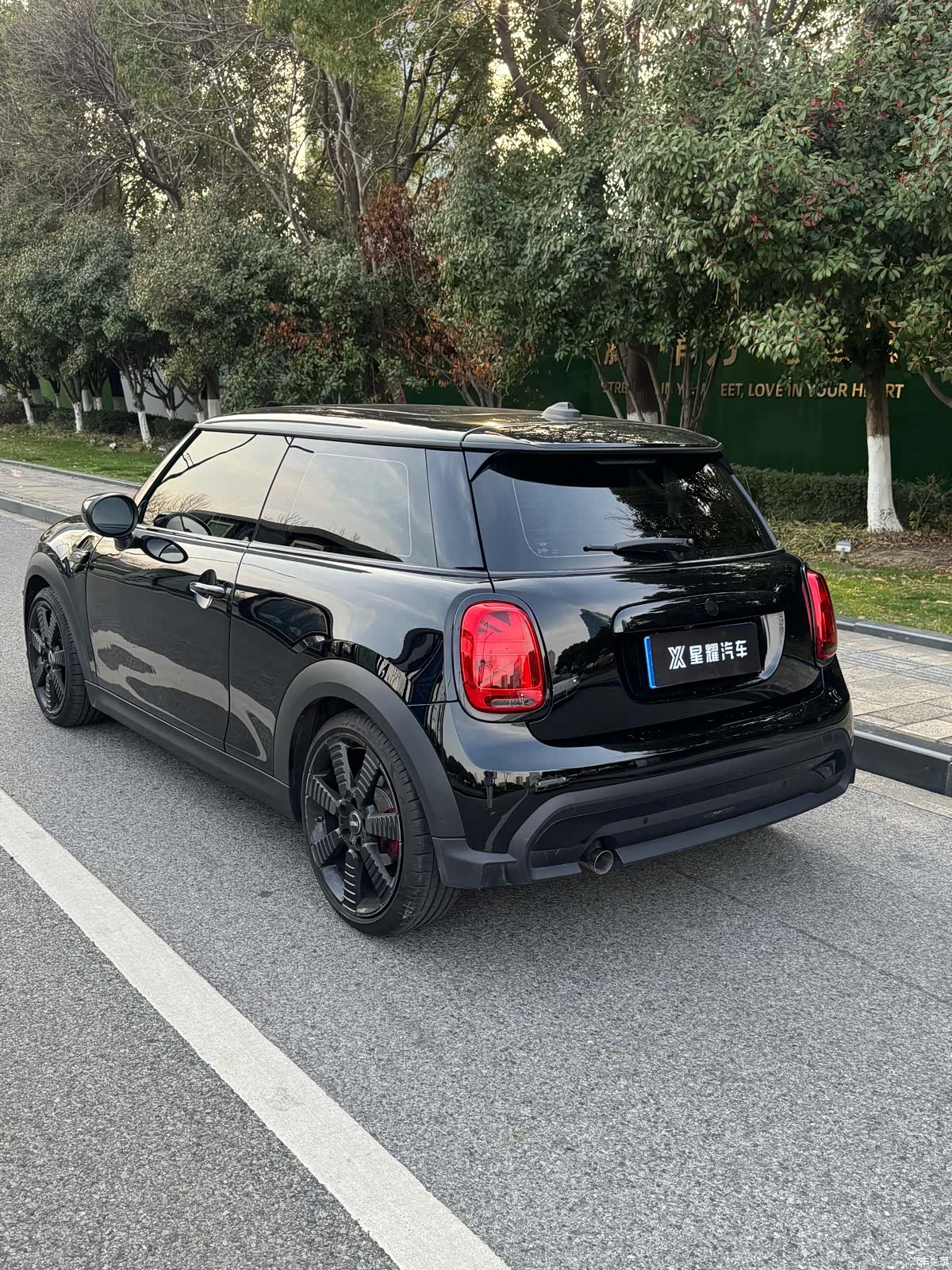 Mini Cooper, 2023 все фото