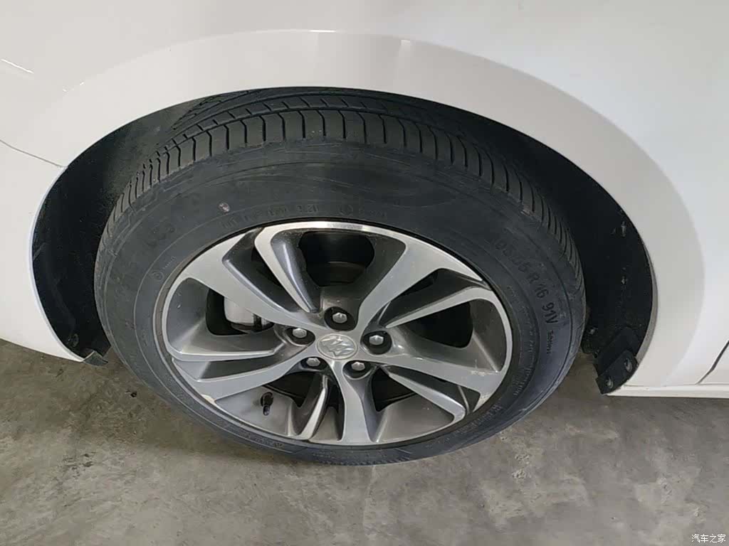 Buick Verano, 2021 23