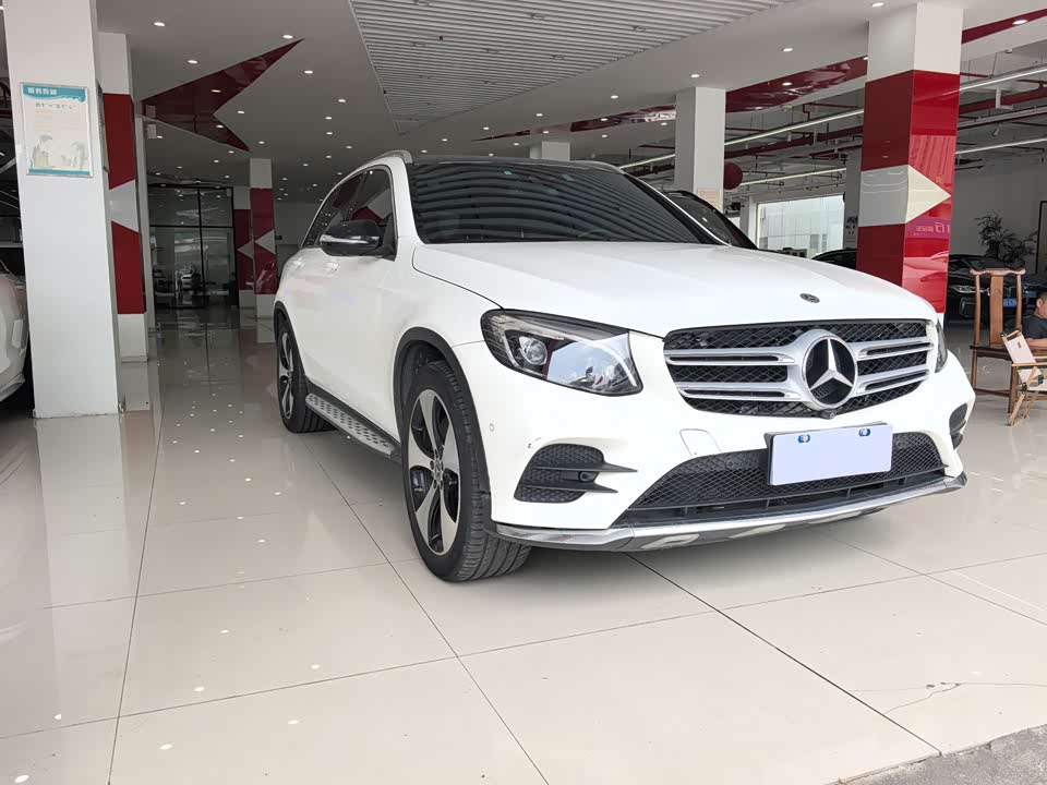 Mercedes-Benz GLC Mercedes-Benz GLC