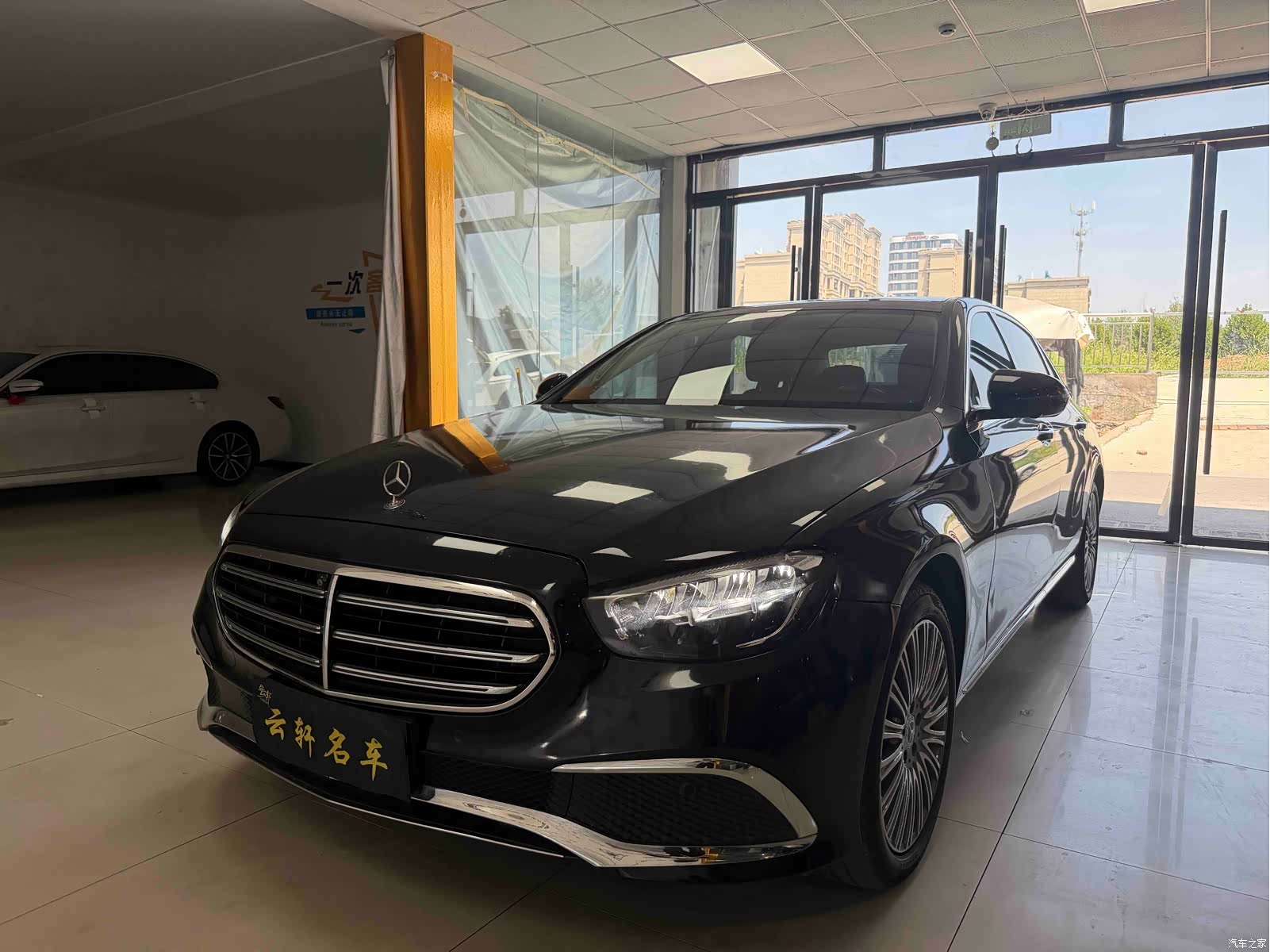Mercedes-Benz E-Class, 2022 1