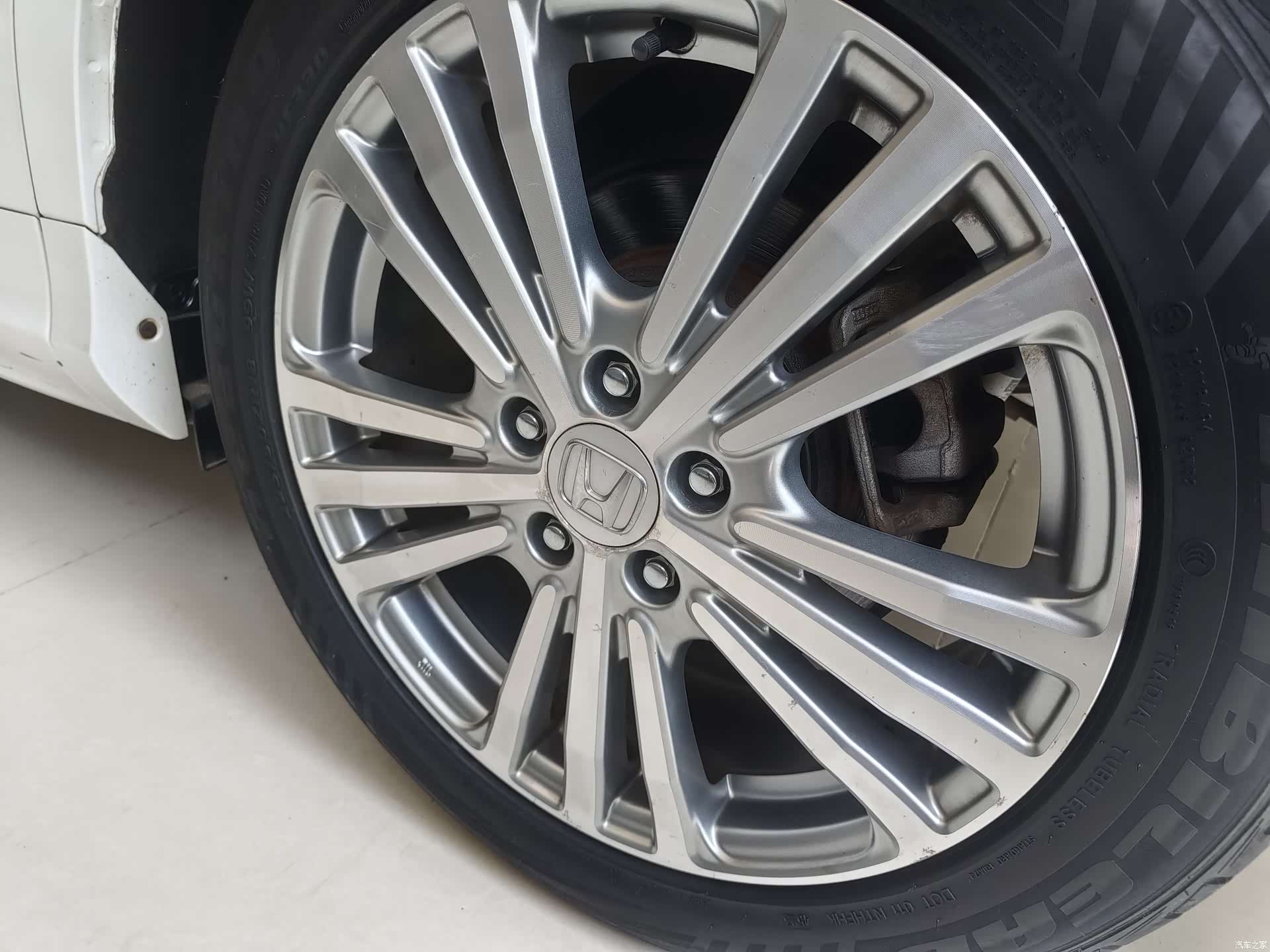 Honda Elysion, 2018 13