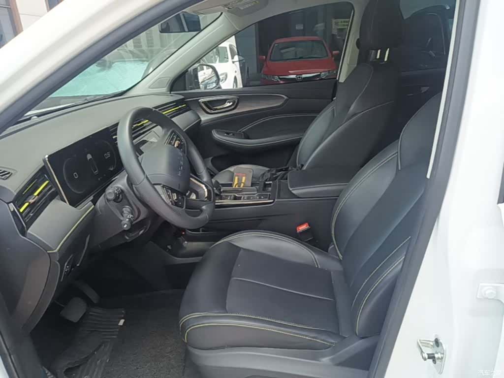Roewe RX5, 2022 15