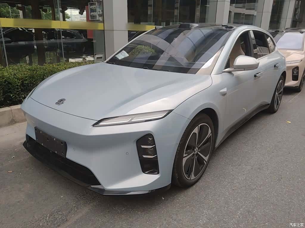 NIO ET5, 2025 1